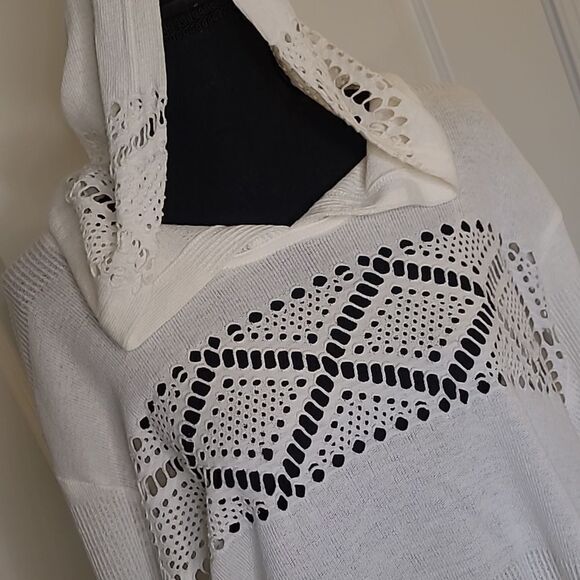 Portocruz White Hooded Swim Cover Up - Picture 2 of 10